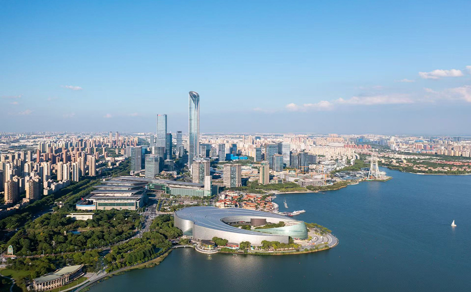 金雞湖畔，友誼之樹結(jié)碩果